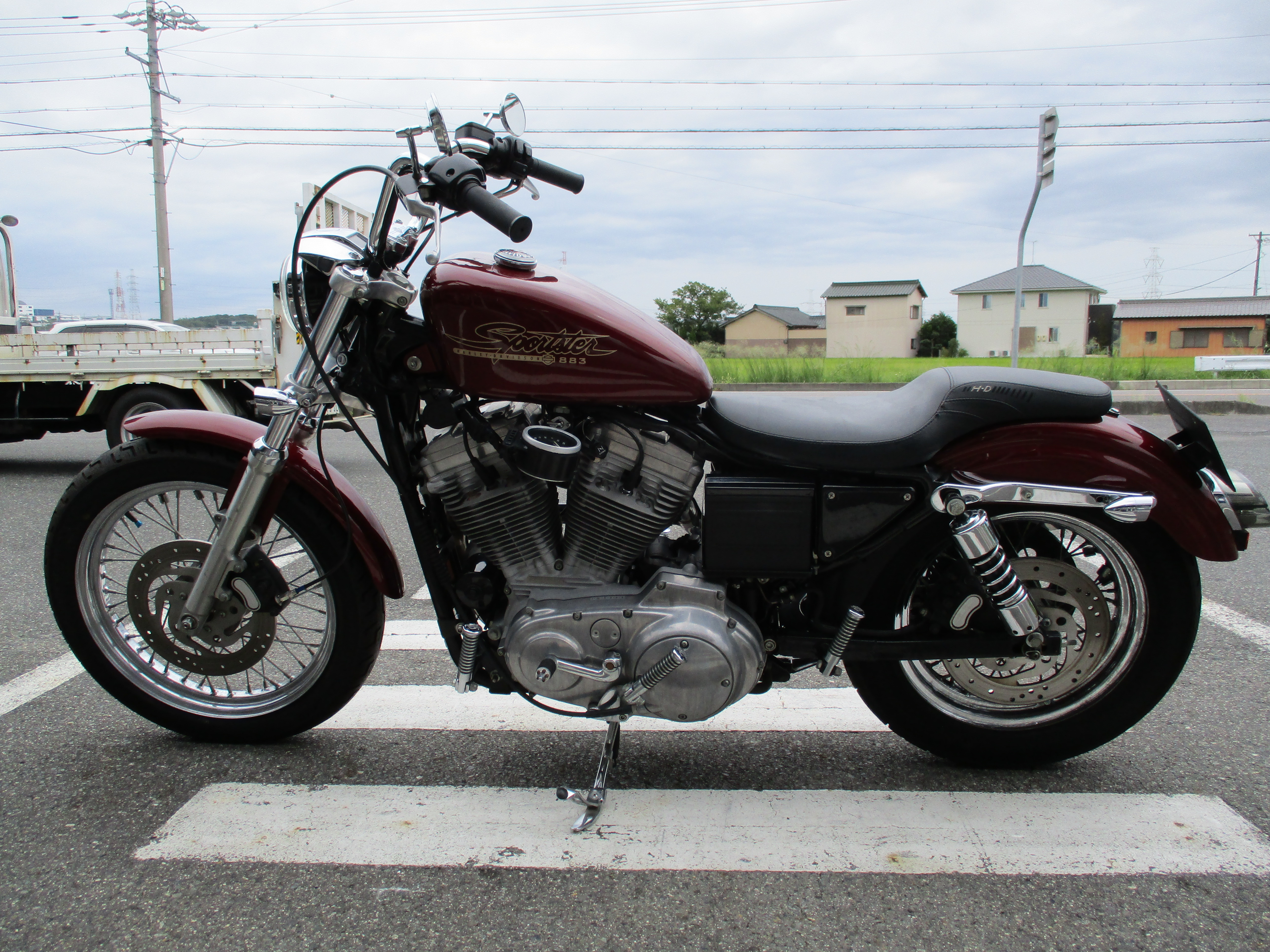 XLH883 XLH883ハガー Hugger HUGGER 貴重なオリジナルのスポーツスター 
