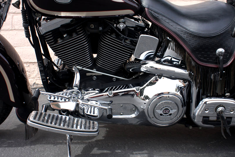 ハーレー 純正 95周年 スプリンガー flsts 95th ピリオンシート ハーレー 純正 95周年 スプリンガー flsts 95th ピリオンシート FLSTS